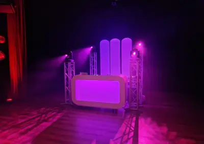 Boek een feest dj voor je apresski feest 1 Boek de beste DJ show voor op jouw feest!