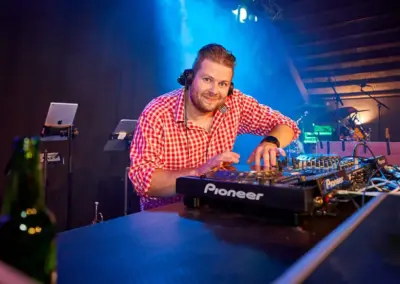 Boek een feest dj voor je apresski feest 3 DJ Martijn Renkema