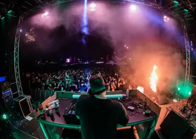 Boek de Blender DJ Show voor een uur lang gekkenhuis! 2 DJ Martijn