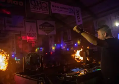 Boek een schuurfeest dj show voor een onvergetelijk feest 11 DJ Martijn