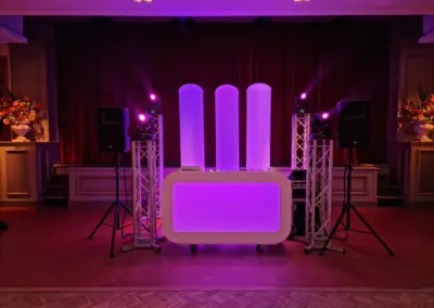 Bedrijfsfeest voor al je collega's (Postwagen, Tolbert)