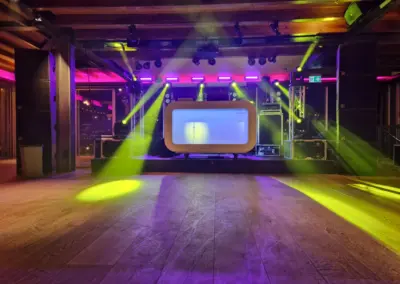 Feestavond met diverse artiesten en dj's